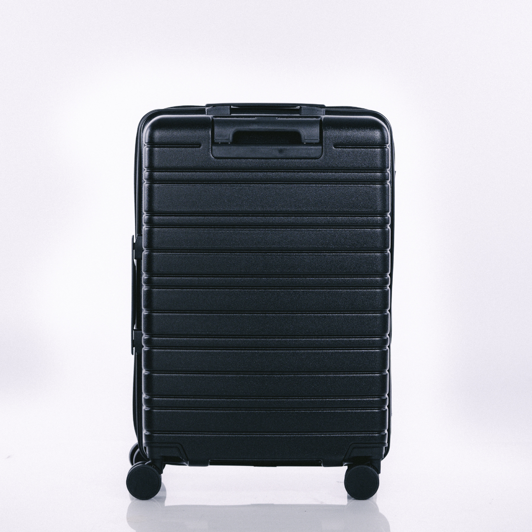 Sigma Cabin 20" Black
